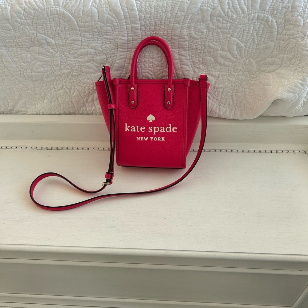 🩷 Kate Spade New York Mini Leather Bag🩷